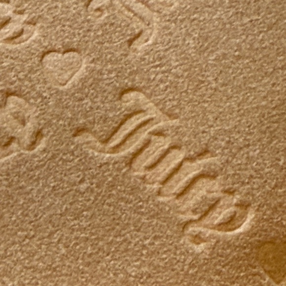 JUICY COUTURE ICE QUEEN SHOULDER BAG PECAN SHEARING Perfect For Winter Outfits - Picture 3 of 15